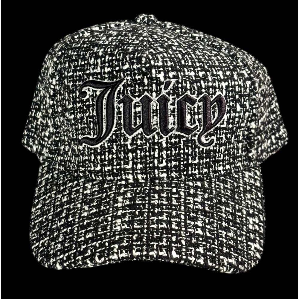 NWT•Juicy Couture Black & White Tweed Cap